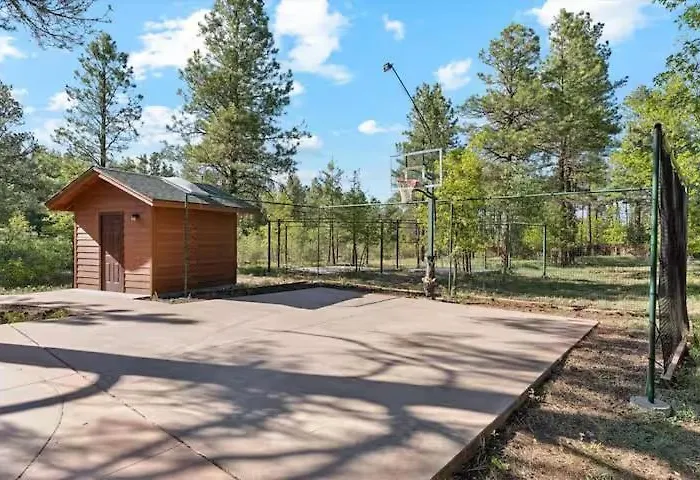 Rock Creek Ranch * Show Low